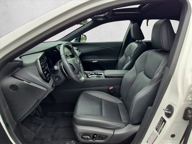 Used 2024 Lexus RX 350 w/ Convenience Package AWD/4WD image 16