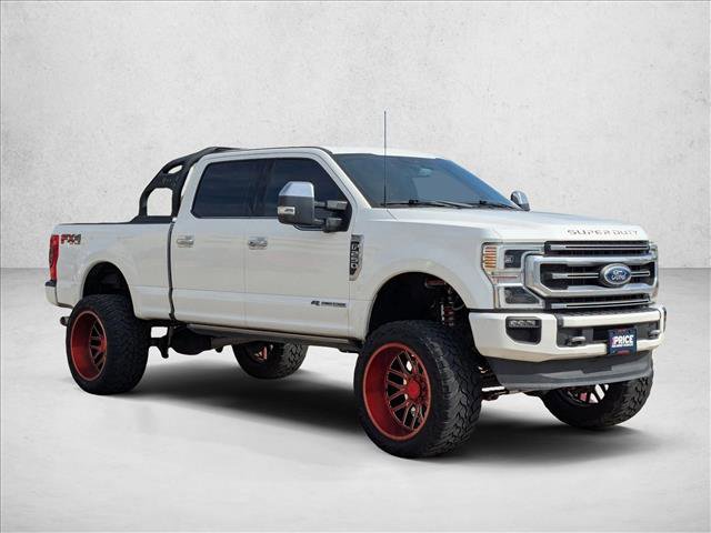 Used 2022 Ford F250 Platinum w/ FX4 Off-Road Package AWD/4WD image 3