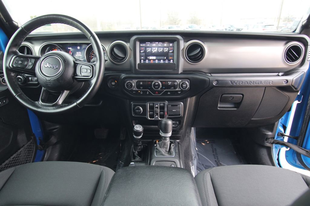 Used 2021 Jeep Wrangler Unlimited Sport image 43