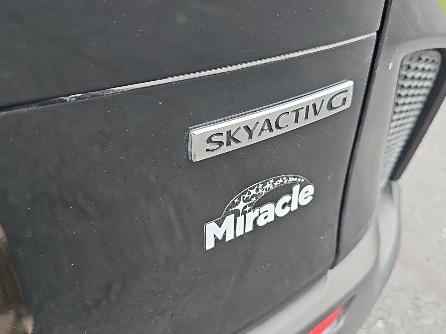 Used 2025 MAZDA CX-50 AWD 2.5 S w/ Premium Package image 32