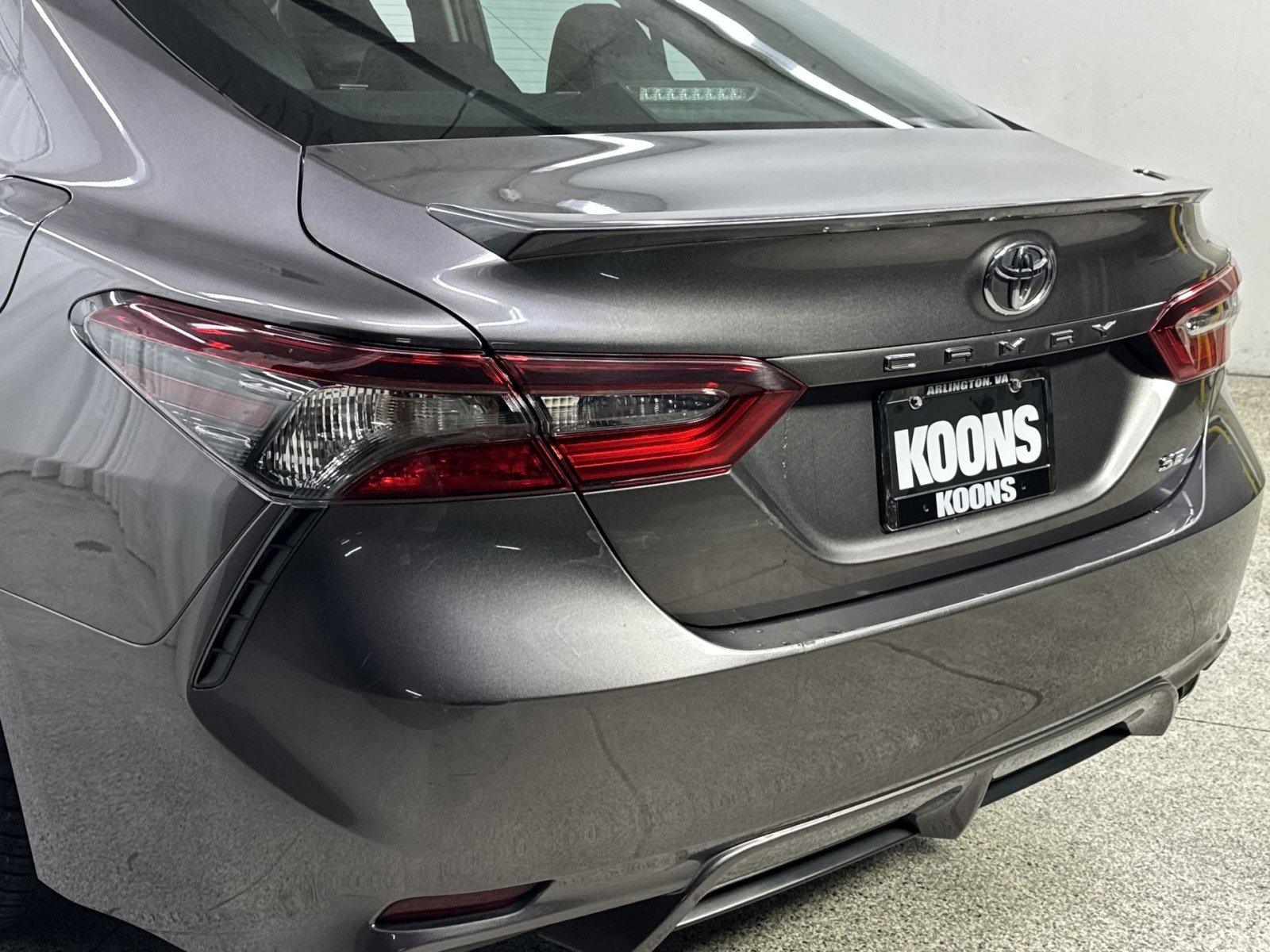 Used 2023 Toyota Camry SE image 30