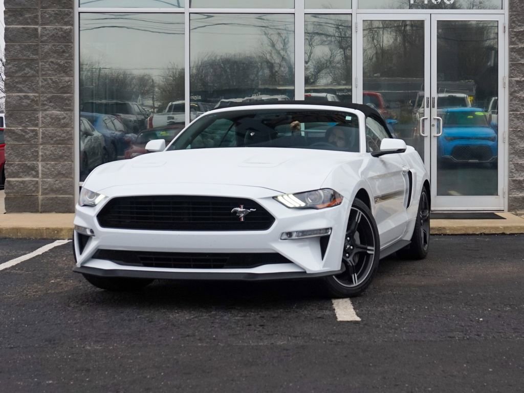 Used 2019 Ford Mustang GT Premium w/ Equipment Group 401A image 6