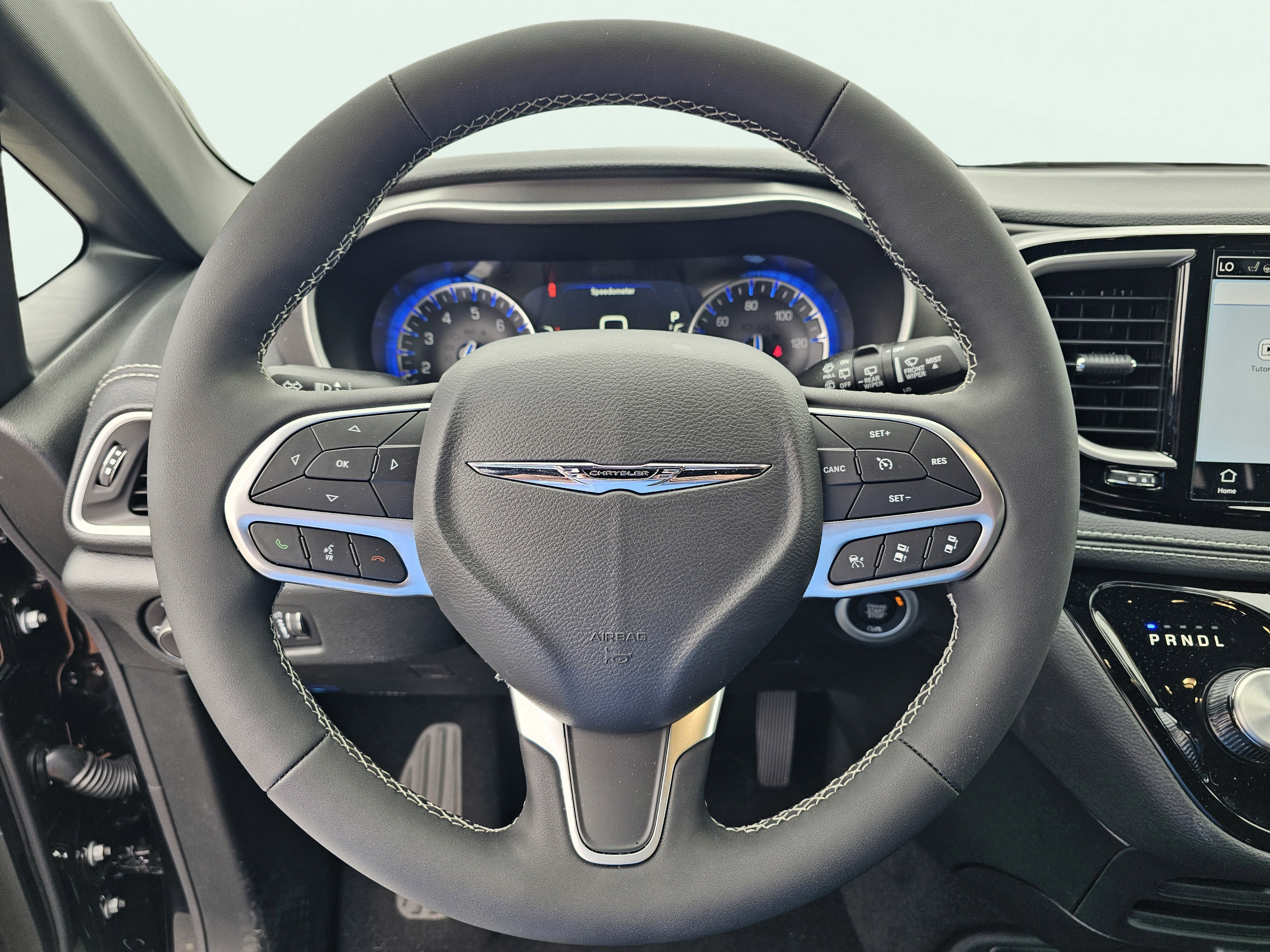 New 2026 Chrysler Pacifica Select FWD image 19