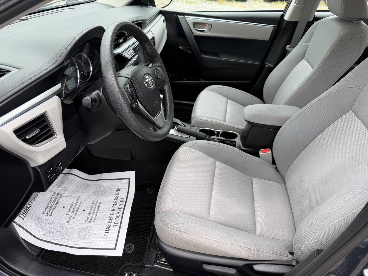 Used 2014 Toyota Corolla LE FWD image 14
