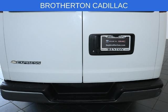 Used 2019 Chevrolet Express 3500 LT w/ LT Preferred Equipment Group RWD image 15