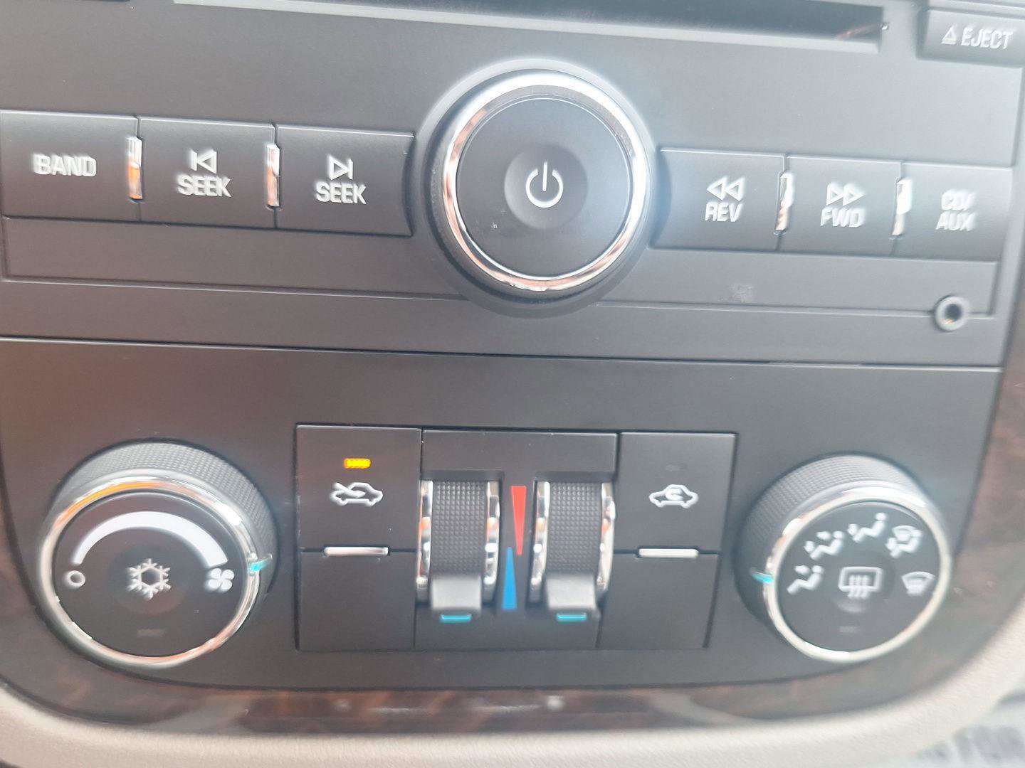 Used 2016 Chevrolet Impala LT FWD image 27