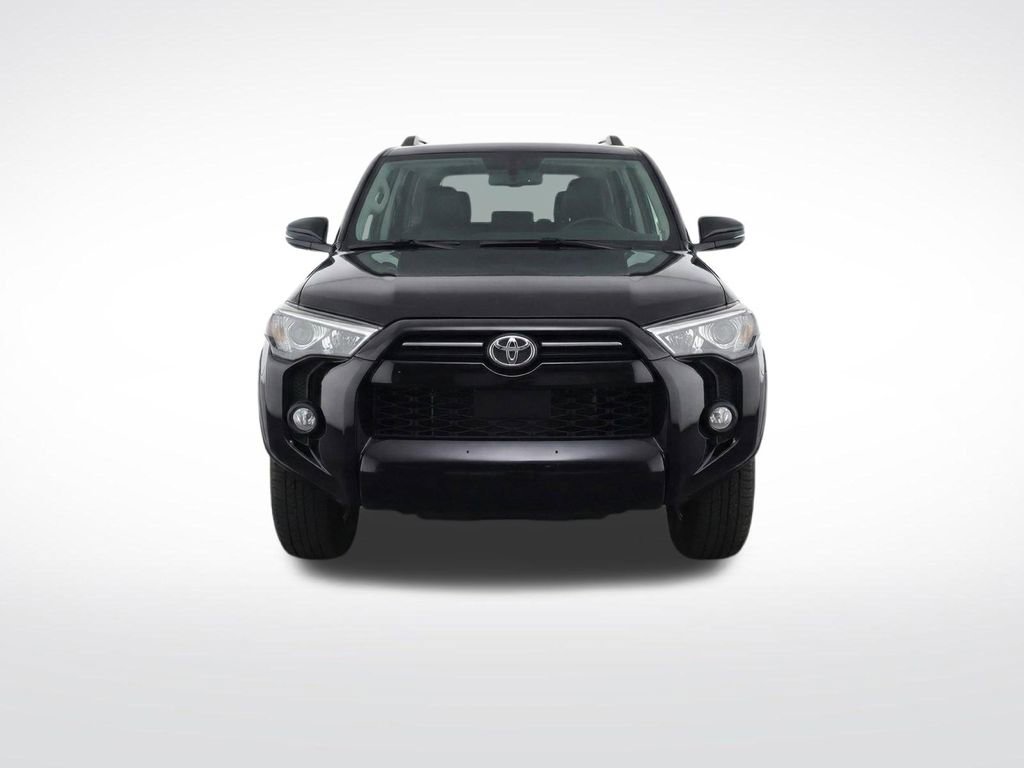 Used 2020 Toyota 4Runner SR5 Premium w/ Moonroof Package AWD/4WD image 34