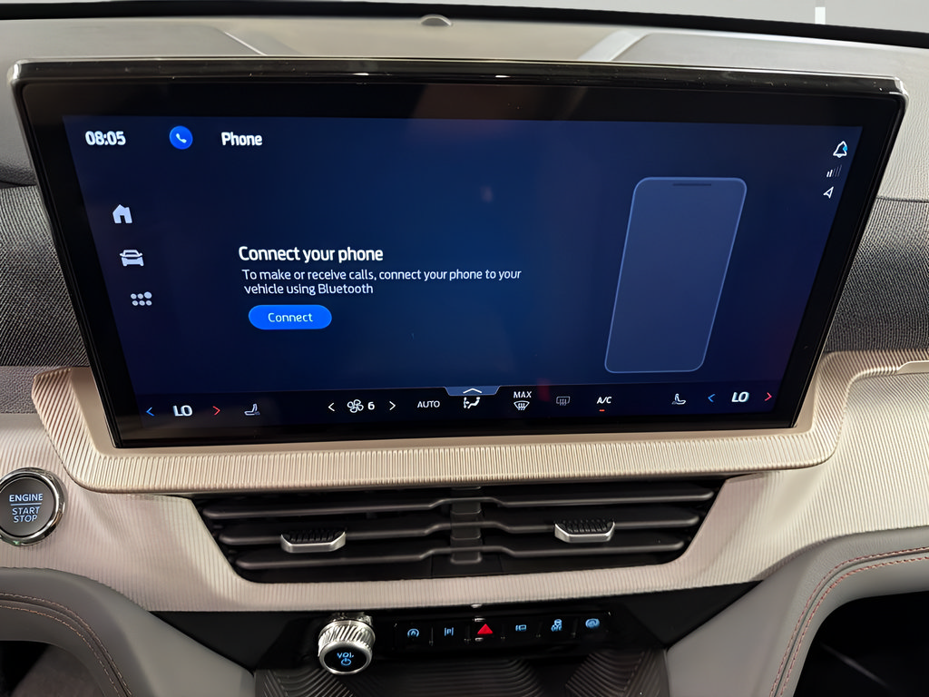 New 2026 Ford Explorer Active AWD/4WD image 9