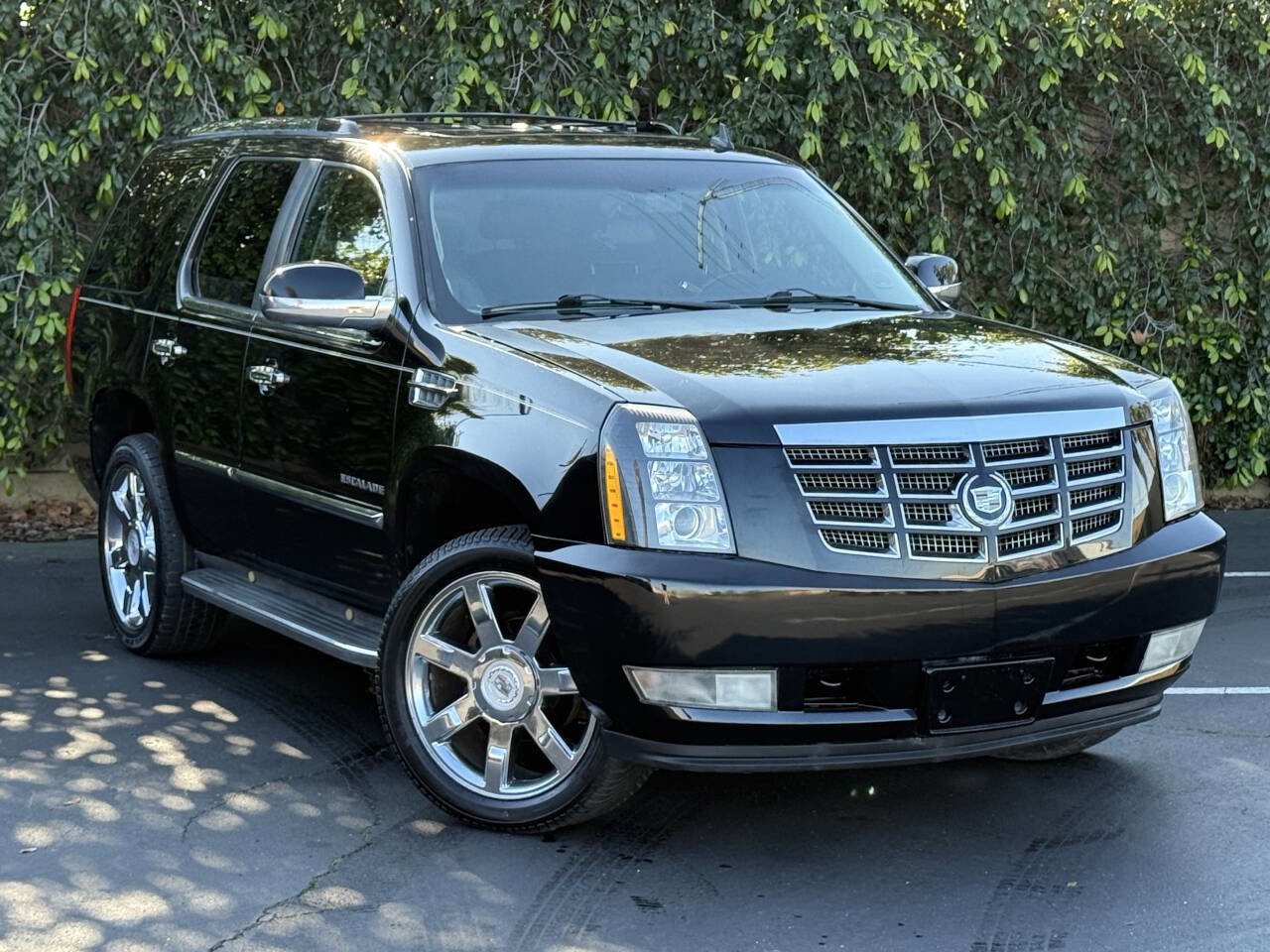 Used 2010 Cadillac Escalade Luxury