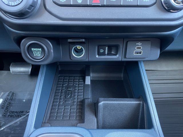 New 2025 Ford Maverick Lobo image 29