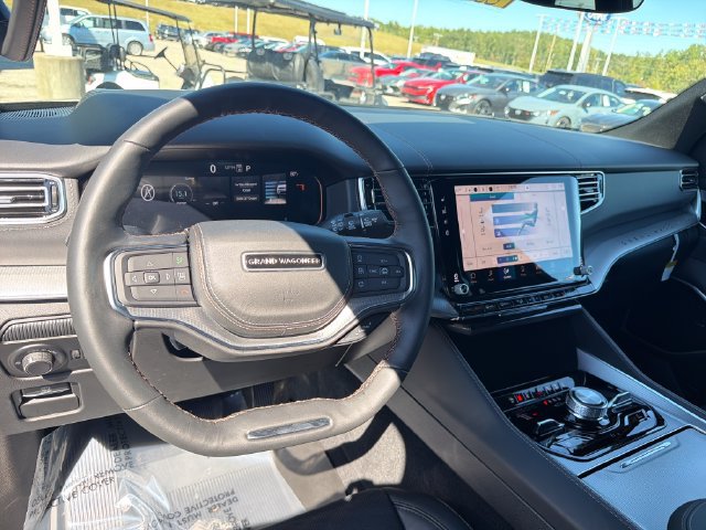 New 2027 Jeep Grand Wagoneer Overland AWD/4WD image 13