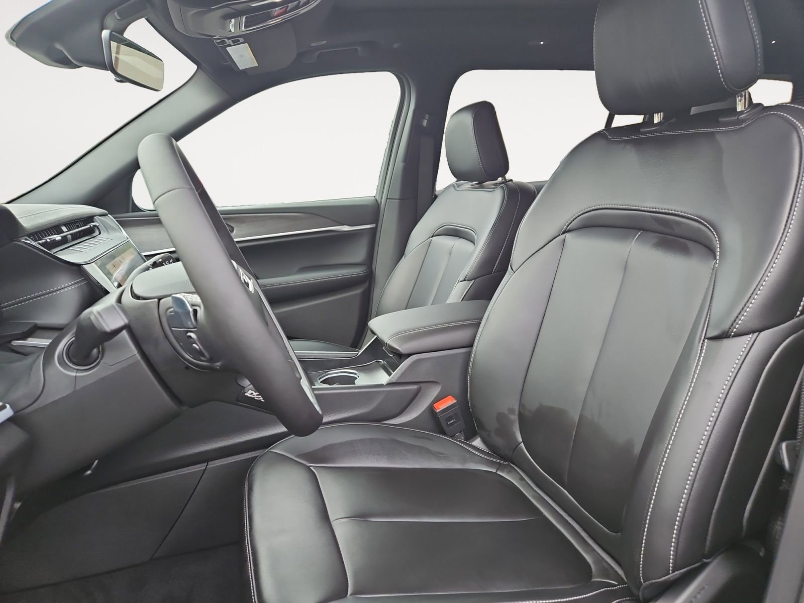 New 2026 Jeep Grand Cherokee L Limited image 9