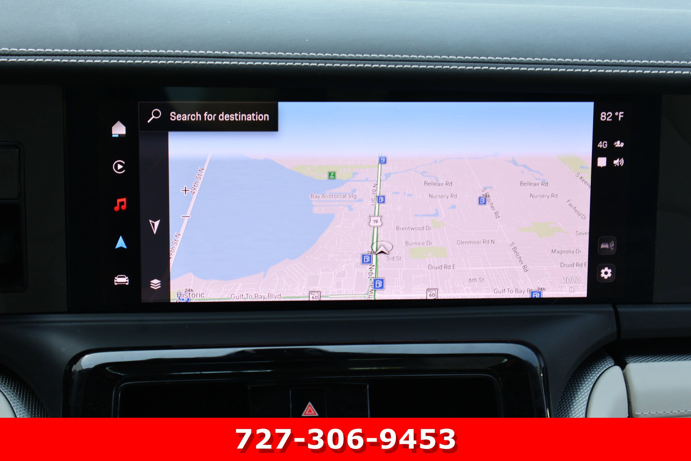 Used 2024 Porsche Panamera 4 image 3