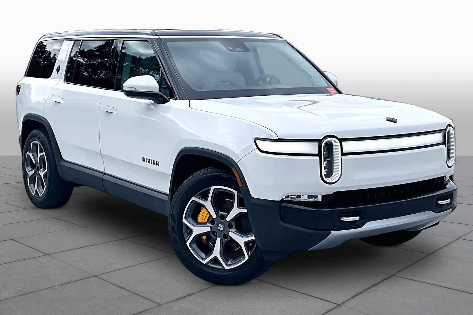 Used 2023 Rivian R1S Launch Edition AWD/4WD image 2