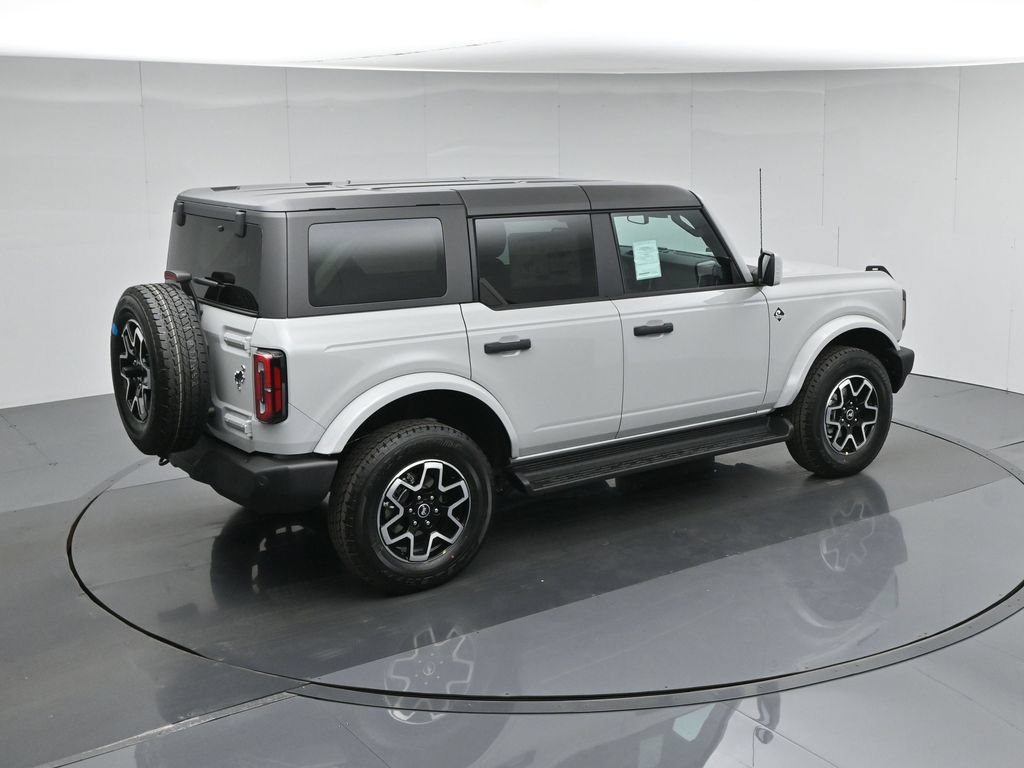 New 2026 Ford Bronco Outer Banks AWD/4WD image 40