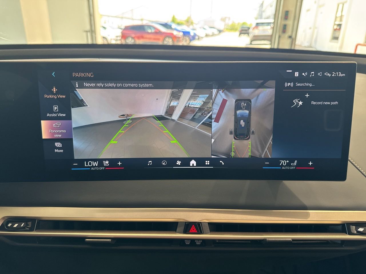 Used 2024 BMW iX xDrive50 w/ Sport Package image 26