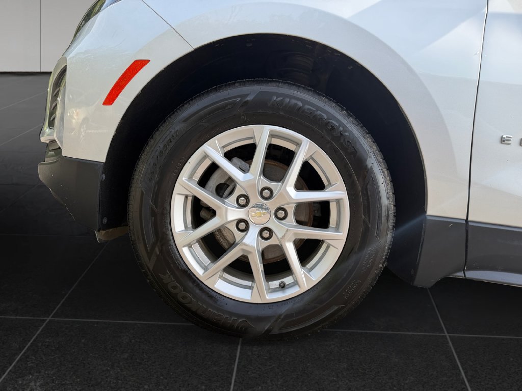 Used 2022 Chevrolet Equinox LT AWD/4WD image 10