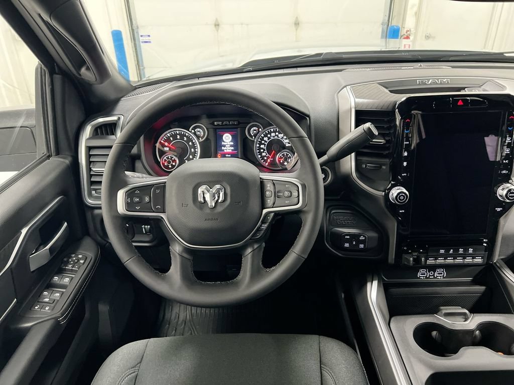 New 2026 RAM 2500 Big Horn AWD/4WD image 11