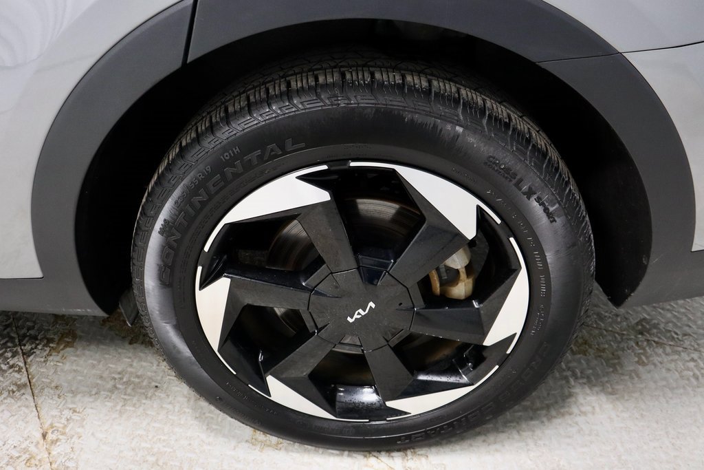 Used 2025 Kia Sorento EX image 20