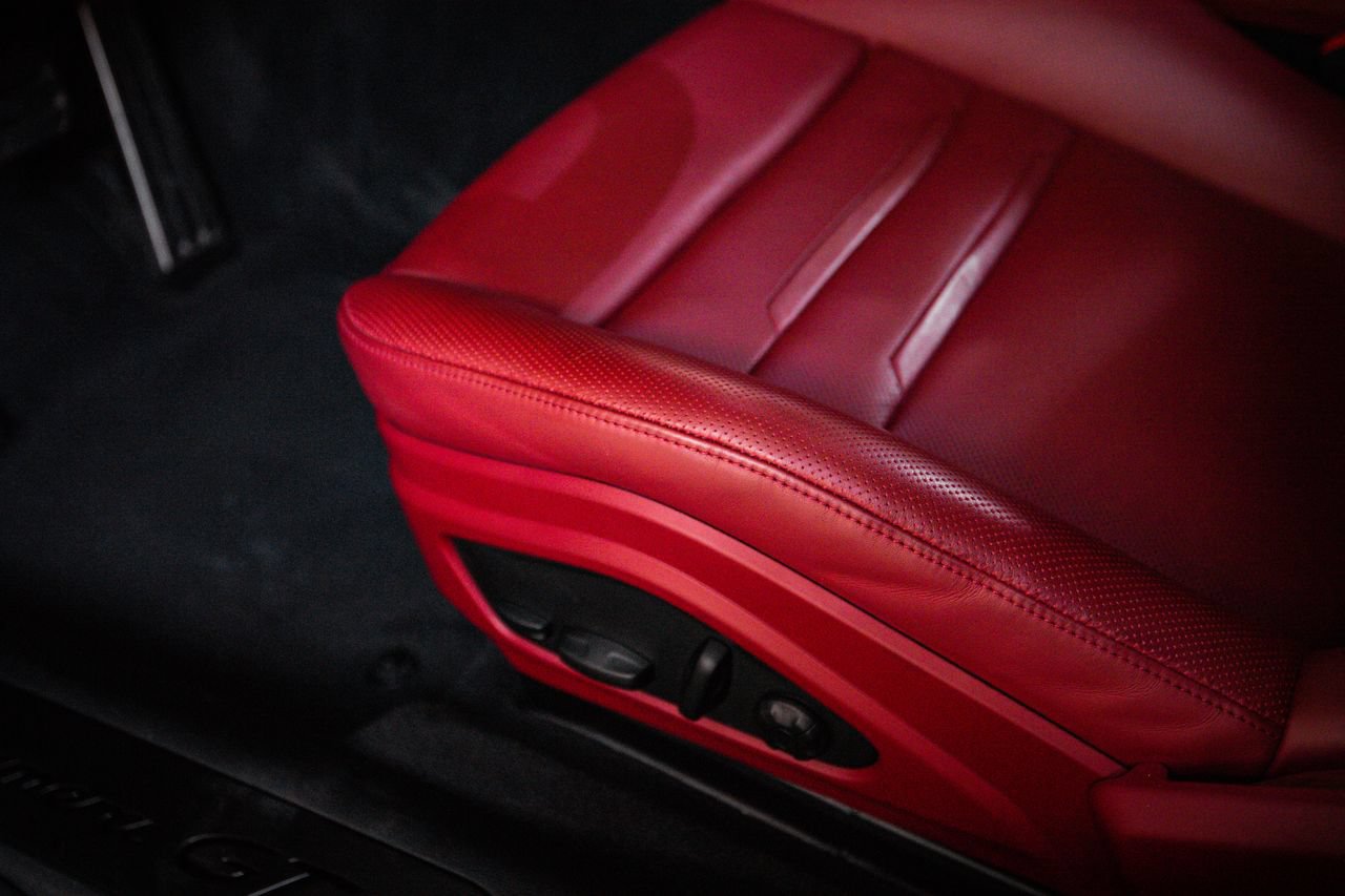 Certified 2022 Porsche Panamera GTS AWD/4WD image 14