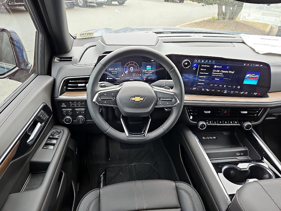 New 2026 Chevrolet Tahoe High Country w/ Sun And Tow Package image 13