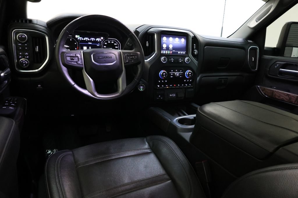 Used 2023 GMC Sierra 2500 Denali w/ Denali Black Diamond Edition AWD/4WD image 89