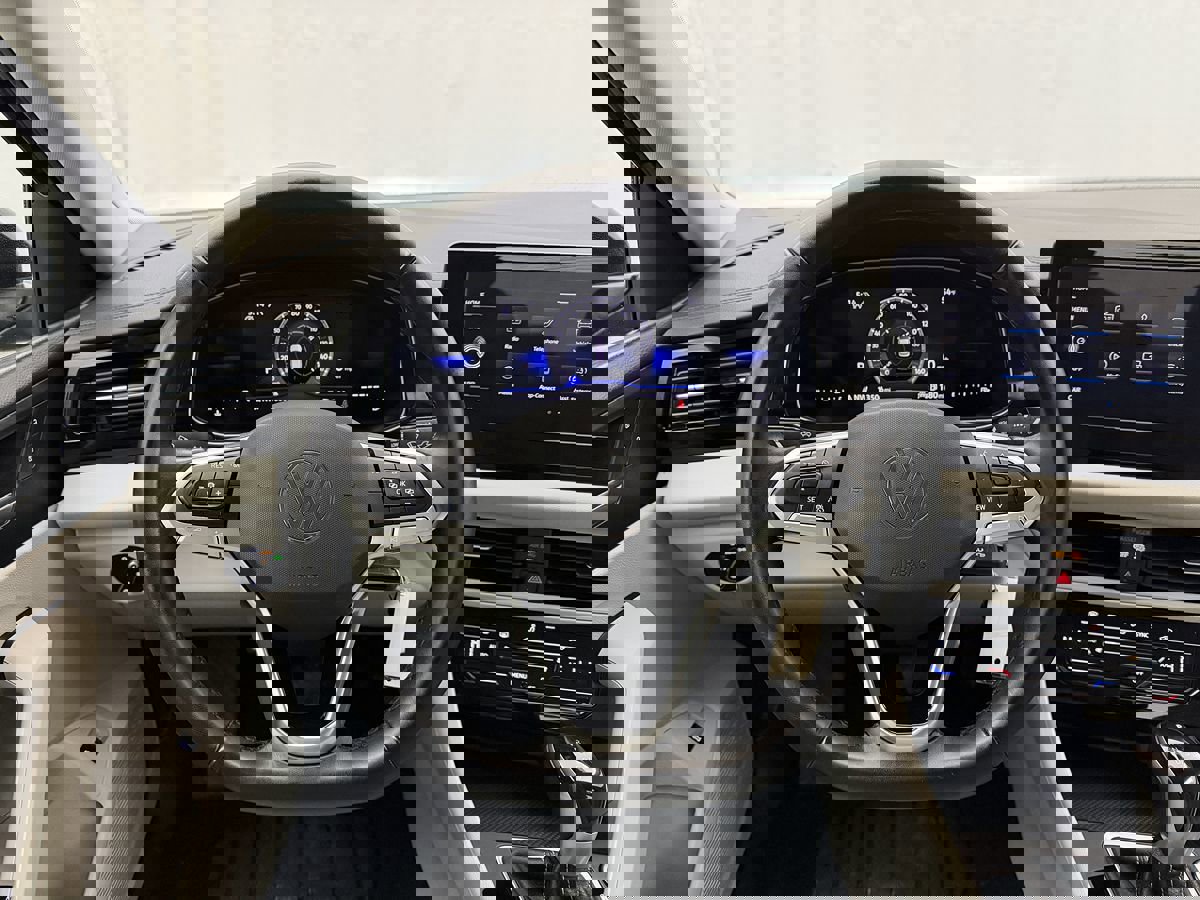 Used 2025 Volkswagen Jetta S image 7