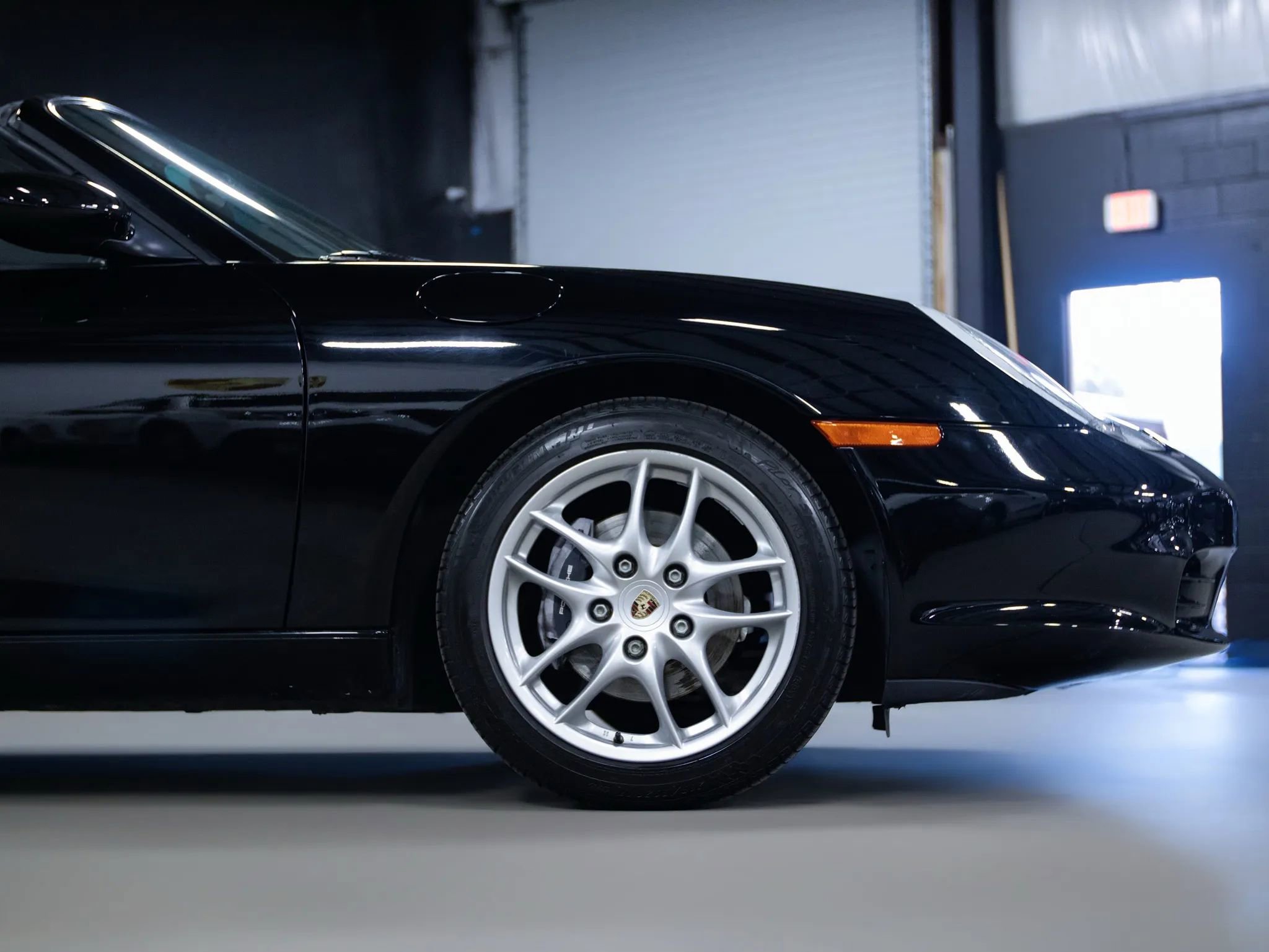 Used 2004 Porsche Boxster image 11