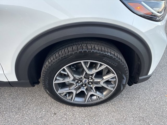 New 2025 Ford Explorer Platinum w/ Ultimate Package image 25