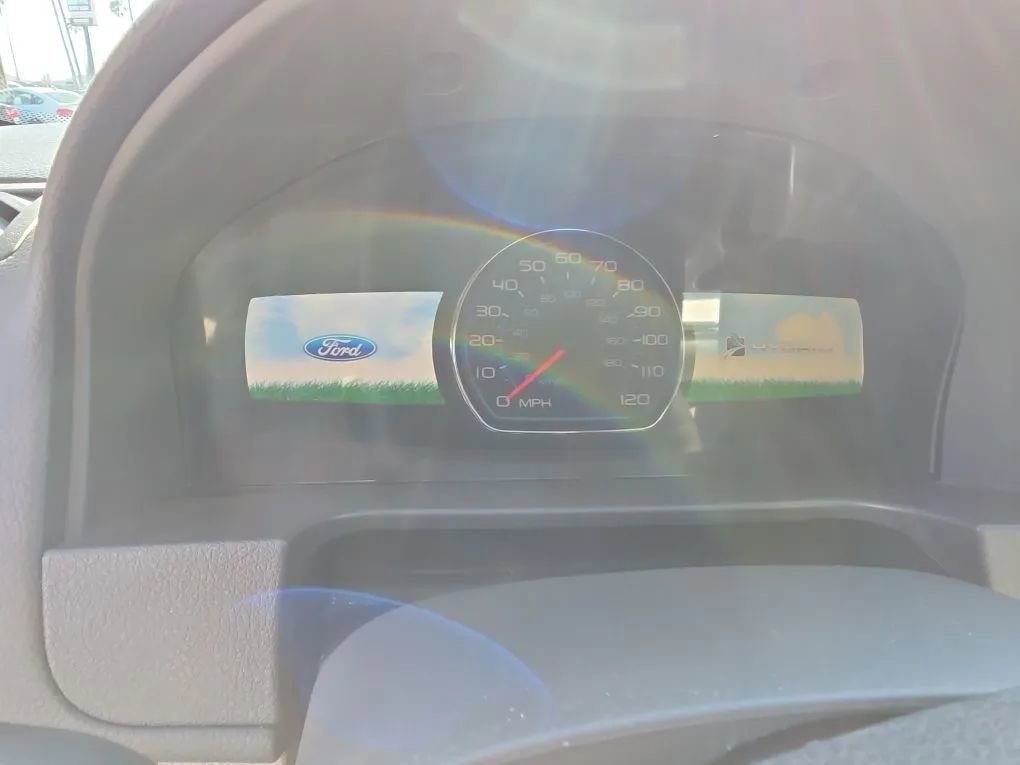 Used 2011 Ford Fusion Hybrid w/ 502A Rapid Spec Order Code FWD image 32