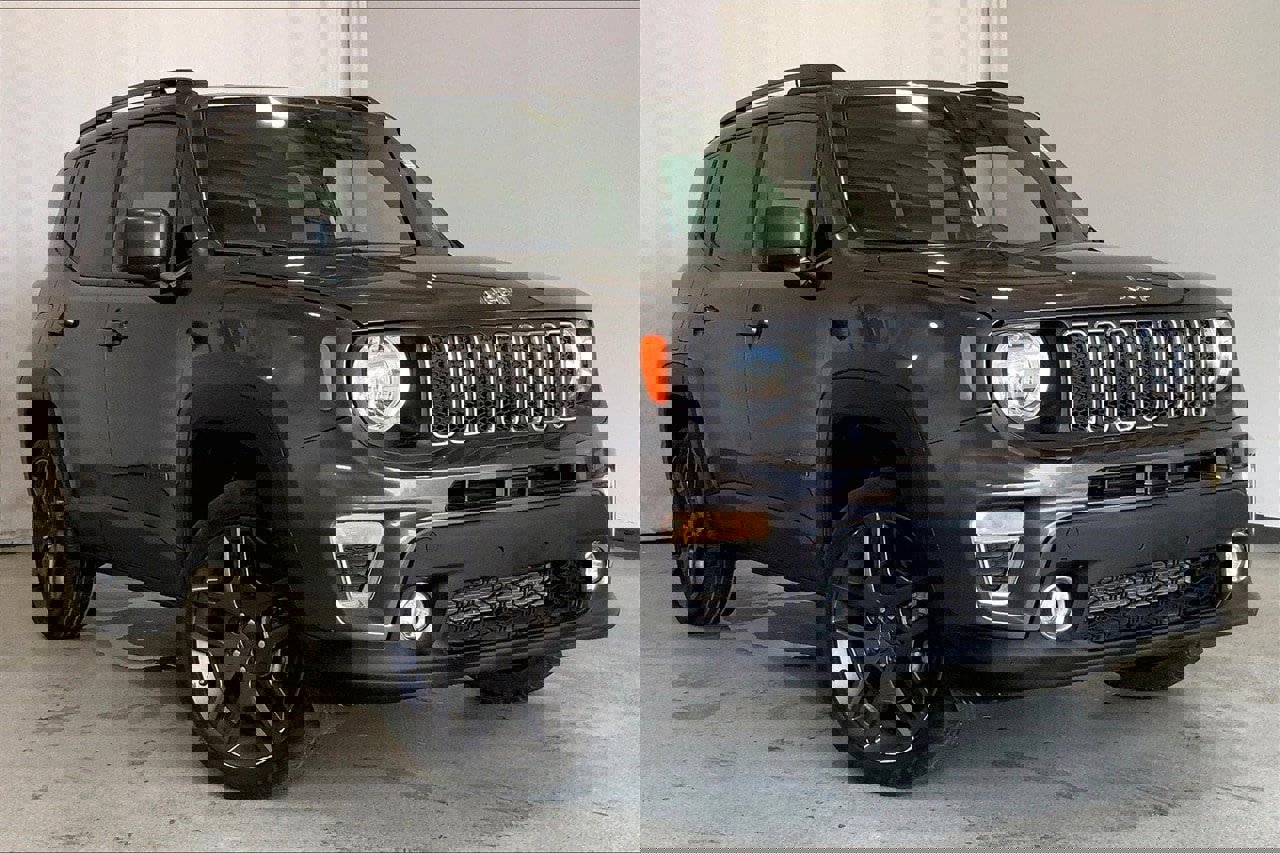 Used 2021 Jeep Renegade Latitude w/ Convenience Group