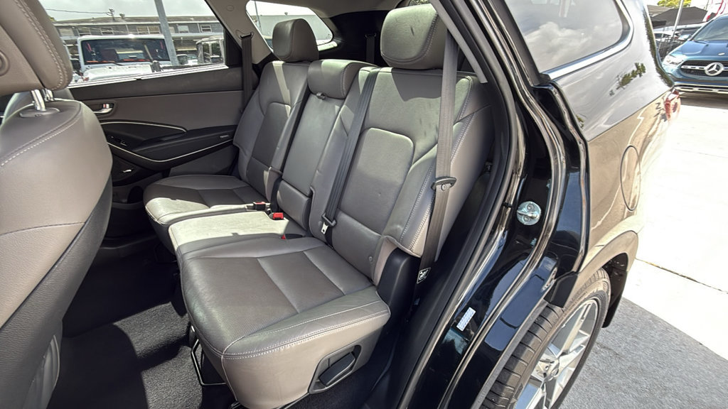 Used 2018 Hyundai Santa Fe AWD w/ SE Ultimate Tech Package 03 image 25