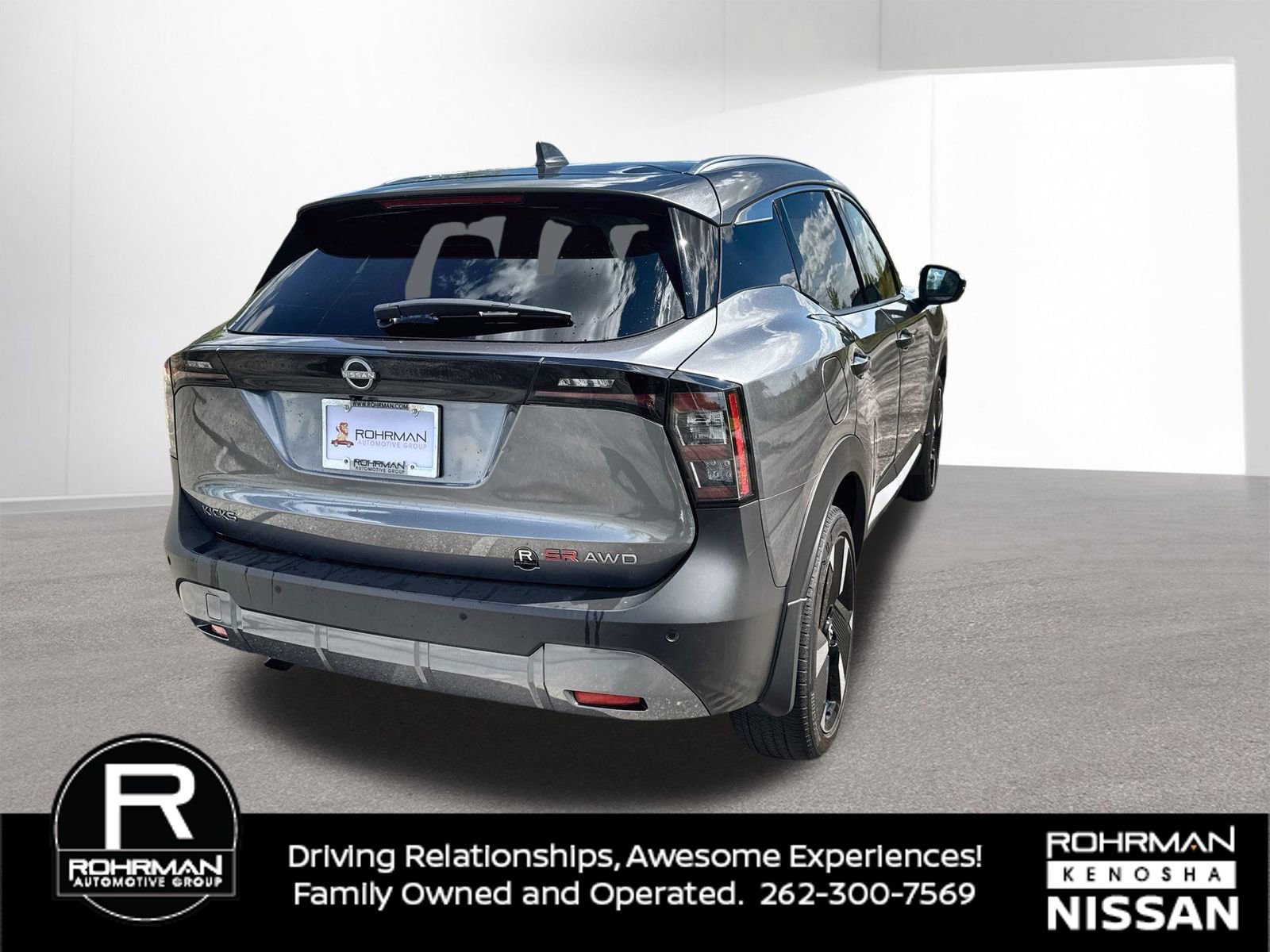Certified 2025 Nissan Kicks SR AWD/4WD image 4