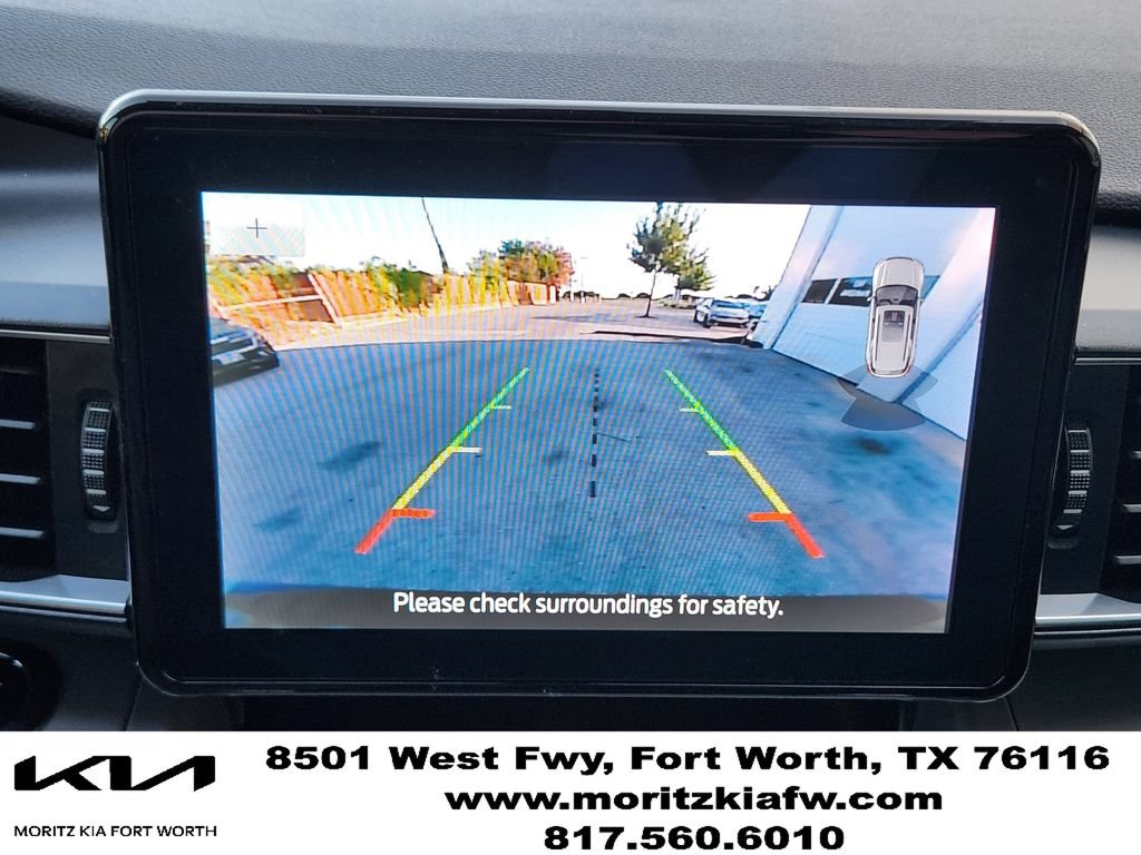 Used 2023 Ford Explorer XLT w/ Equipment Group 202A RWD image 14