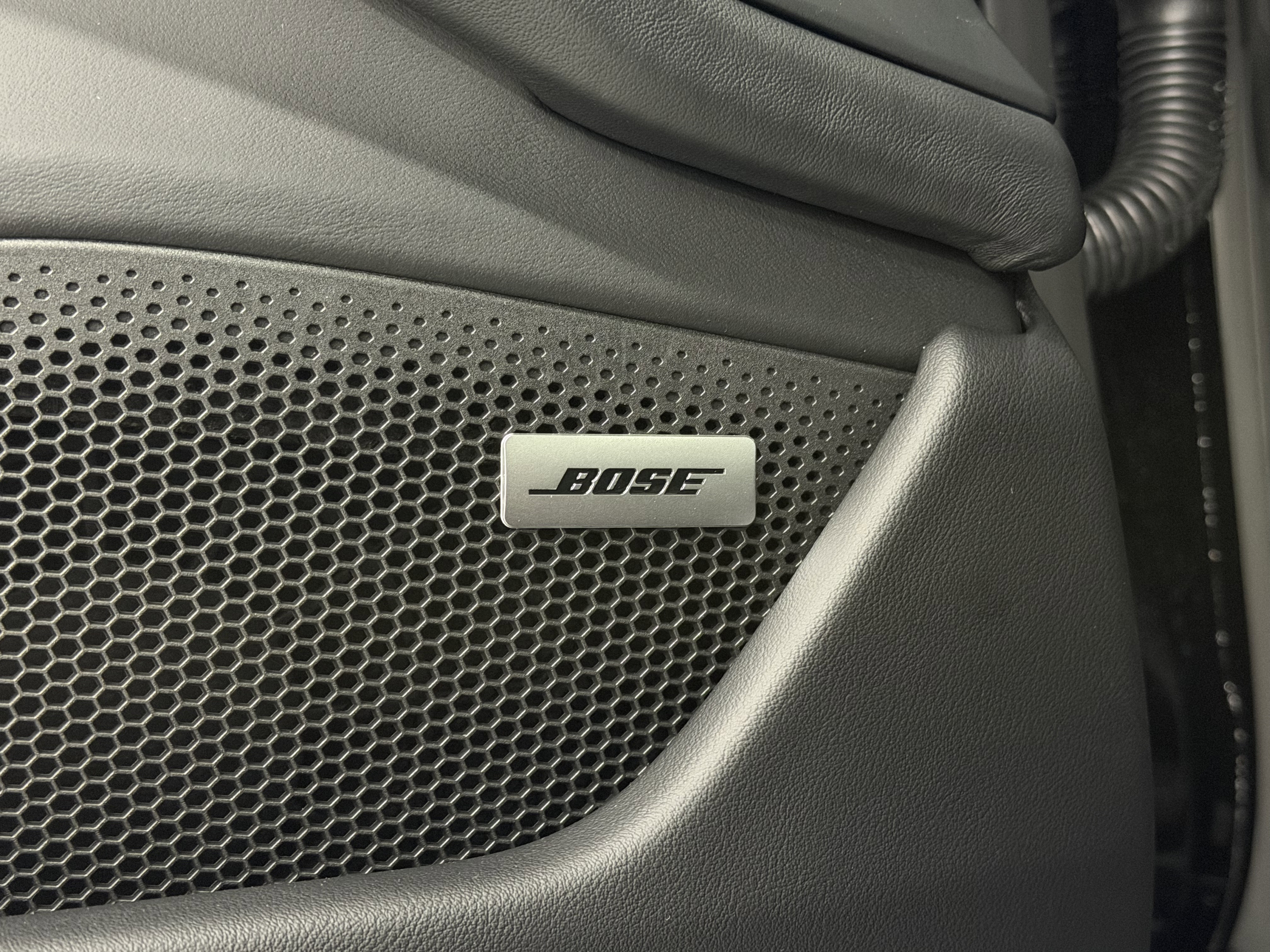 New 2026 Porsche Taycan GTS image 30