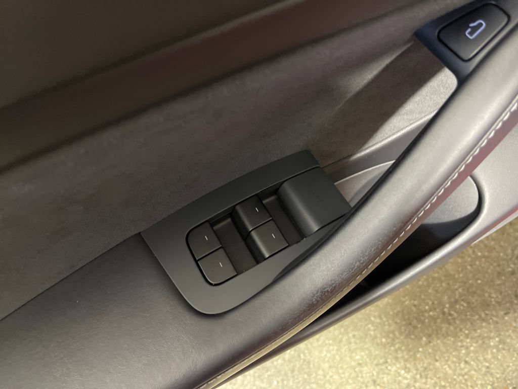 Used 2021 Tesla Model 3 Long Range AWD/4WD image 18