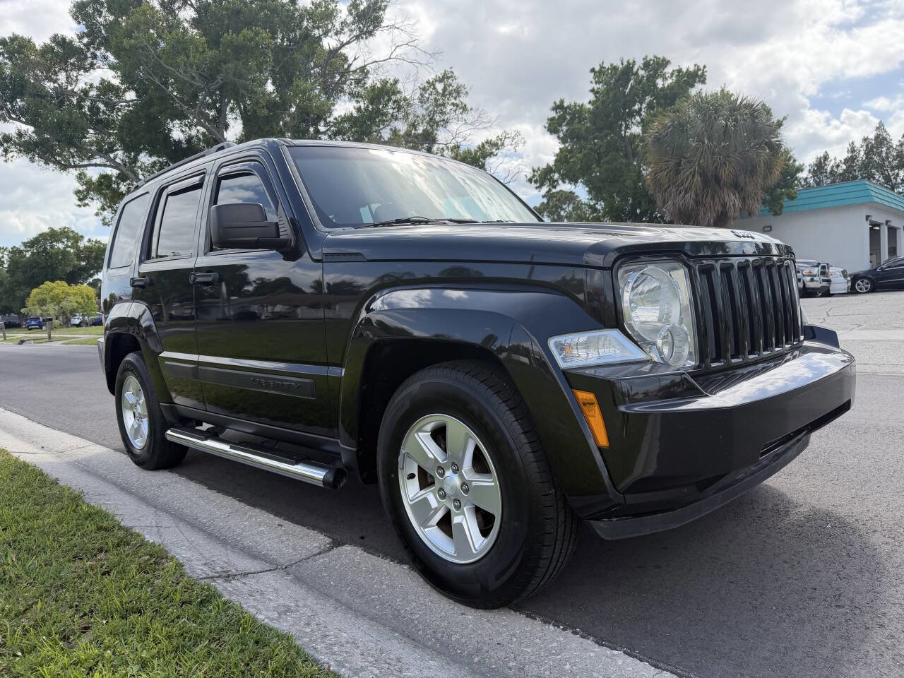 Used 2012 Jeep Liberty Sport w/ Popular Equipment Group image 2
