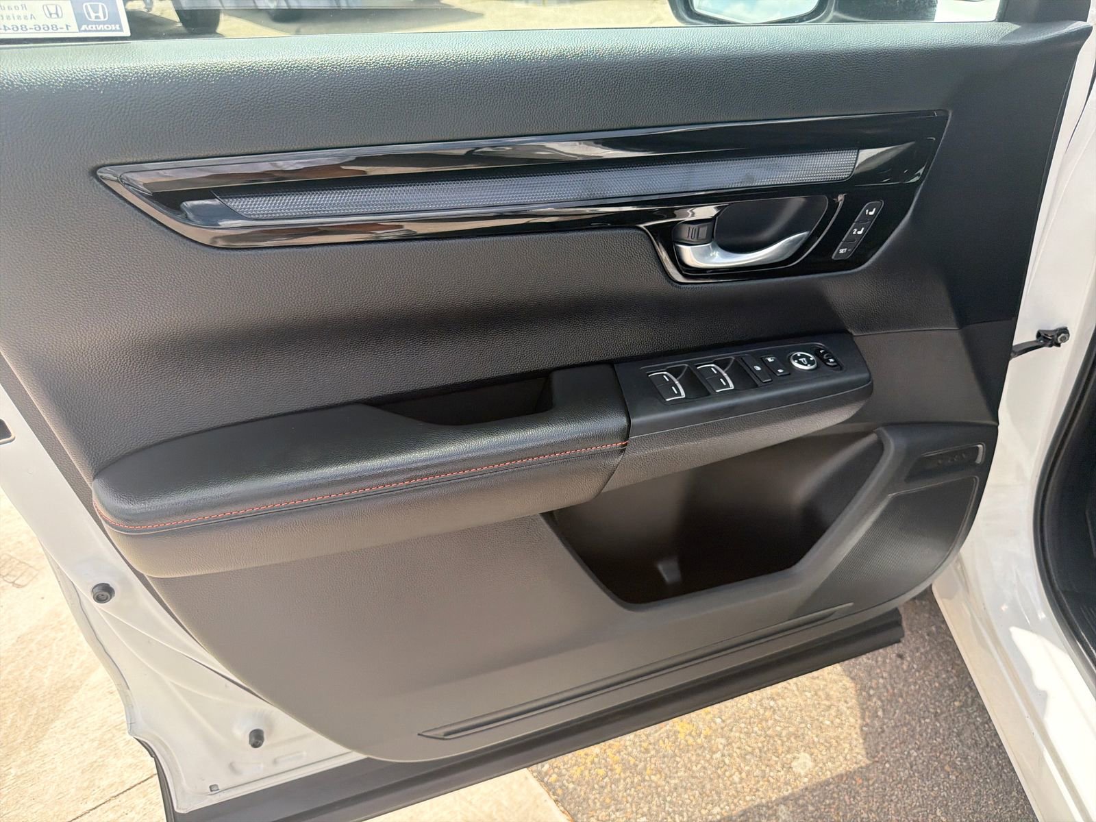 Used 2026 Honda CR-V Sport Touring image 16