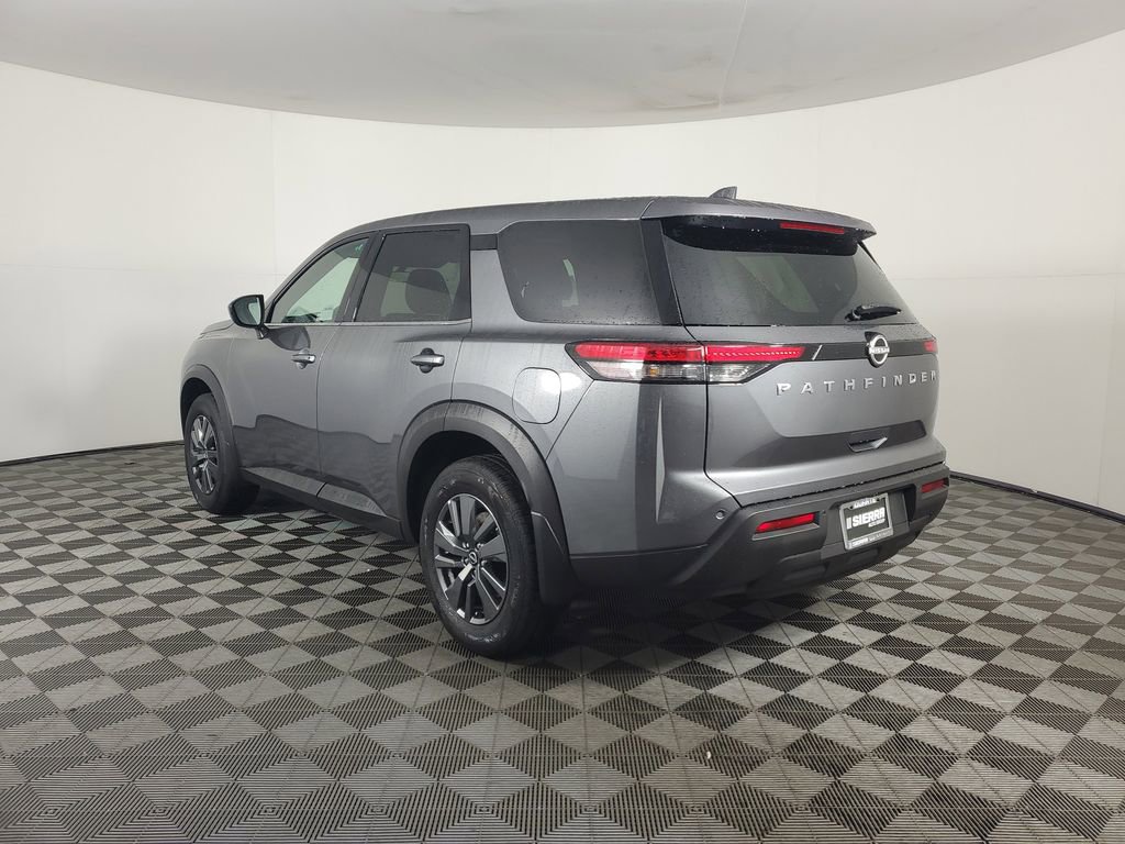 New 2025 Nissan Pathfinder S image 6