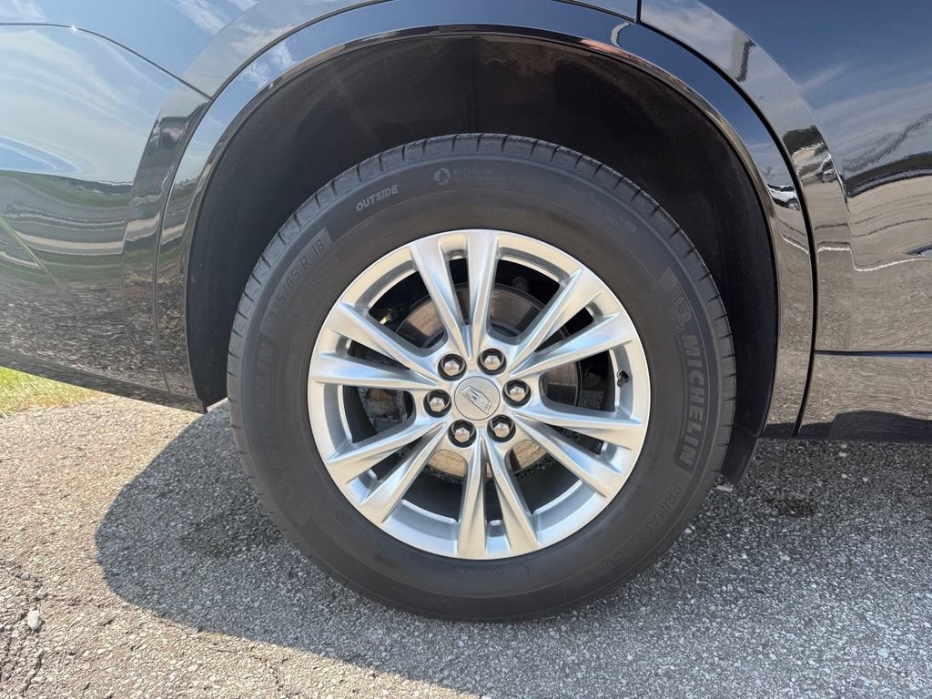Certified 2024 Cadillac XT6 Luxury w/ LPO, Floor Liner Package AWD/4WD image 16