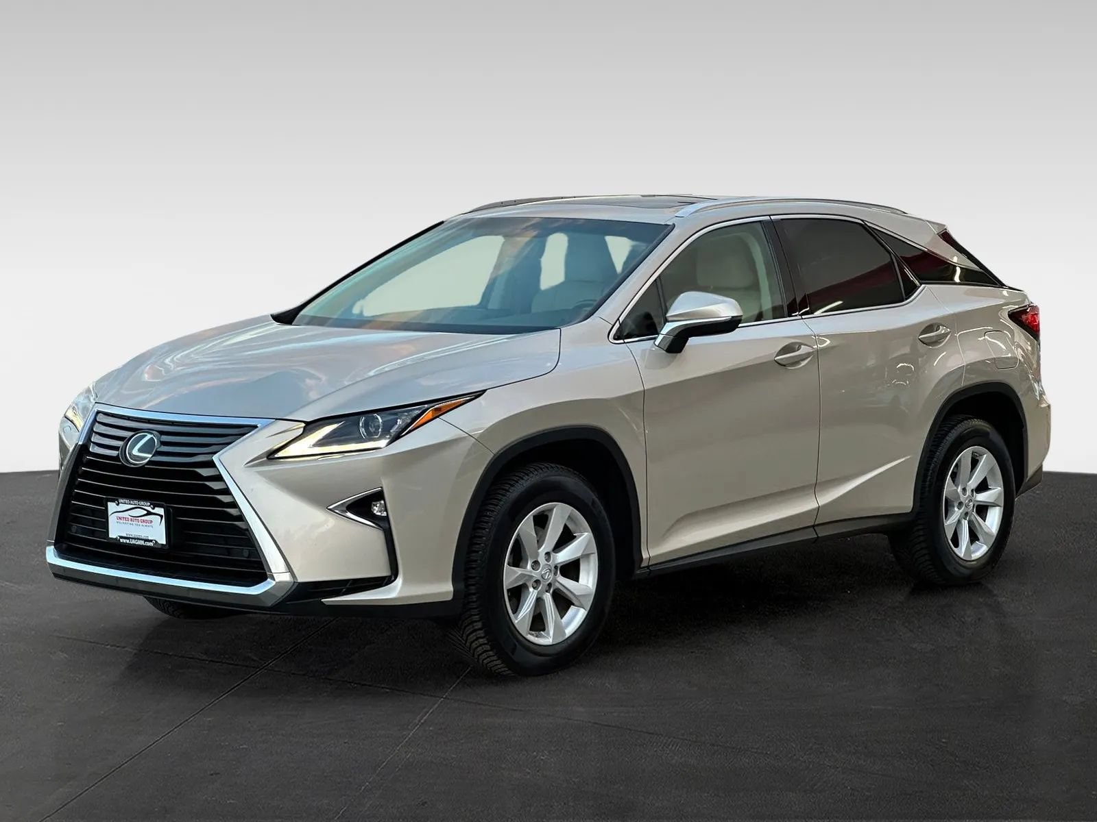 Used 2016 Lexus RX 350 AWD w/ Premium Package image 3