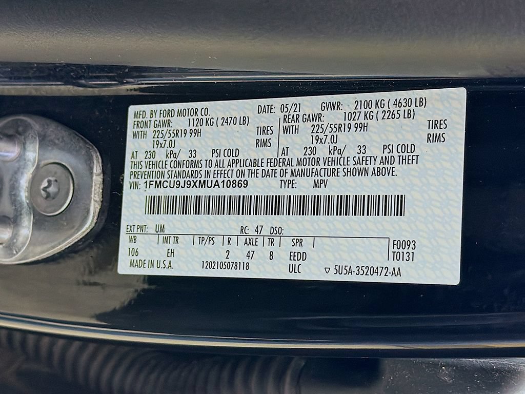 Used 2021 Ford Escape Titanium AWD/4WD image 42