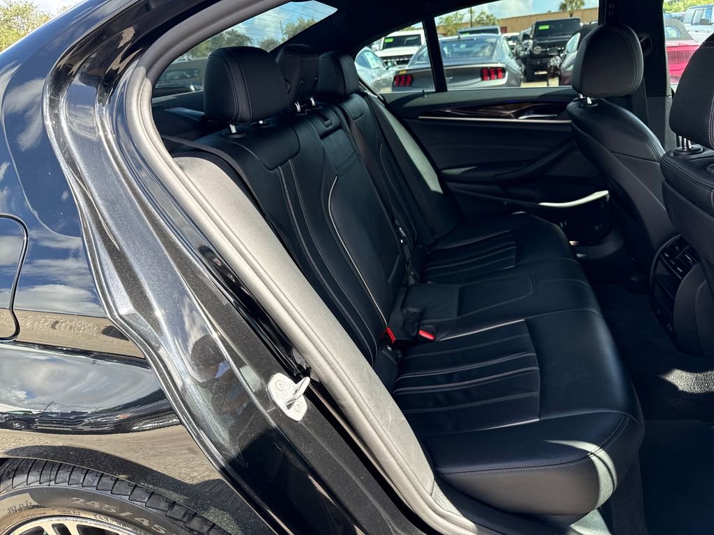 Used 2020 BMW 540i xDrive w/ Convenience Package image 27