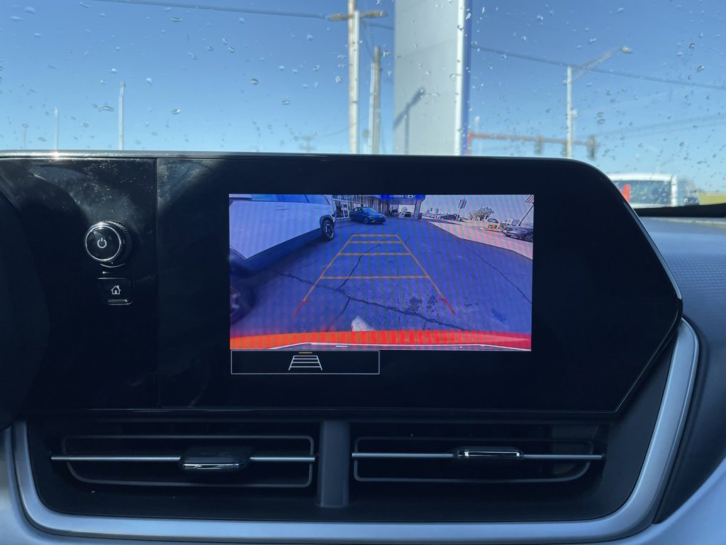 Used 2024 Chevrolet Trax RS image 17