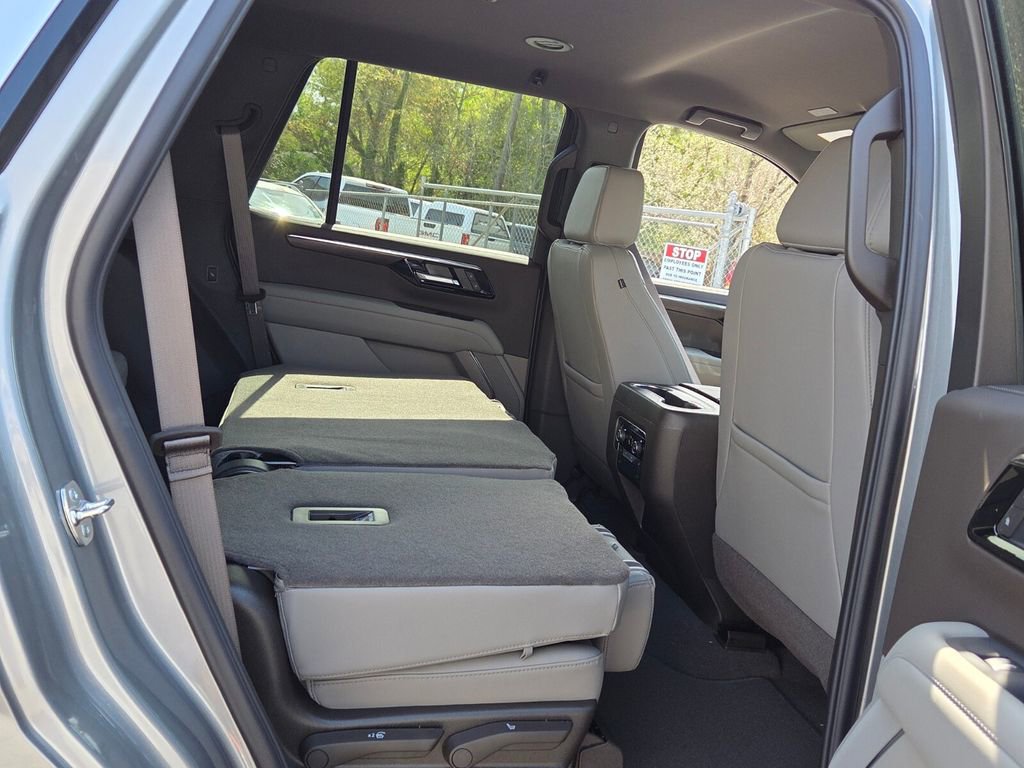 New 2026 Chevrolet Tahoe LT w/ Comfort Package image 13