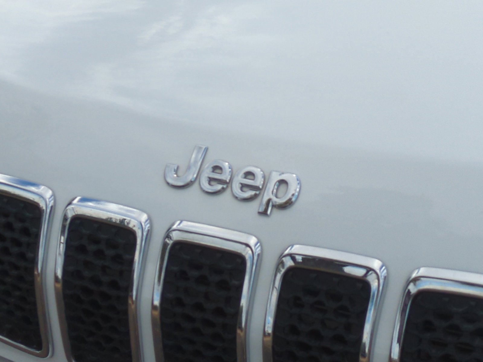 Certified 2022 Jeep Cherokee Limited image 23