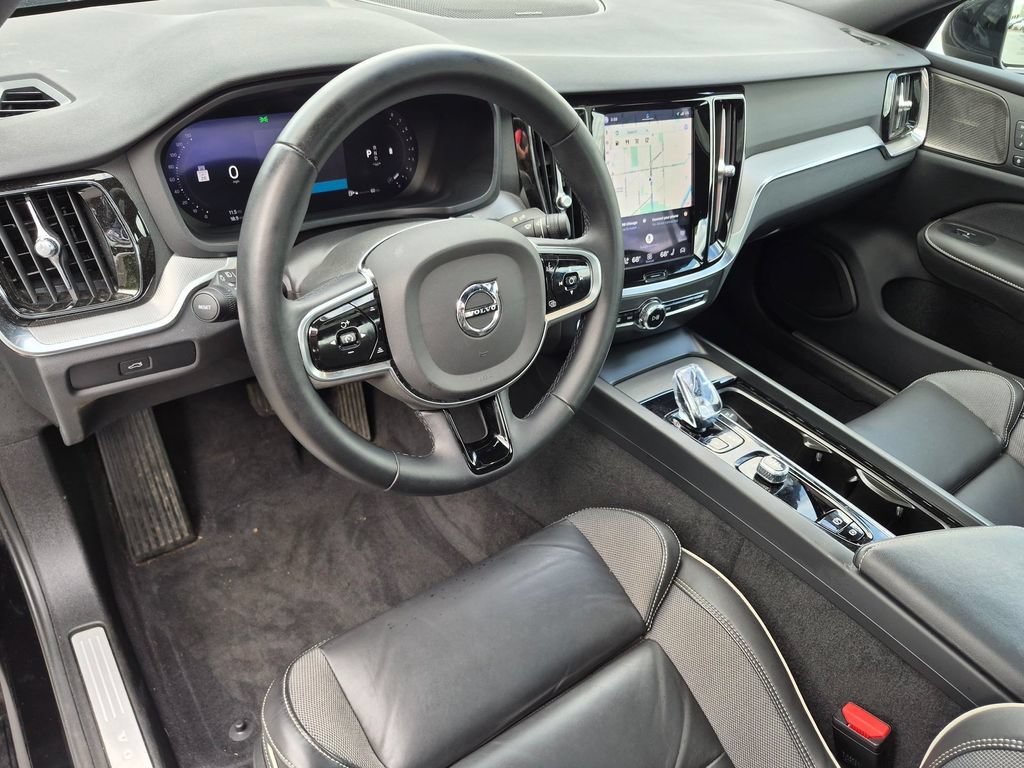 Used 2024 Volvo S60 B5 Plus w/ Climate Package FWD image 10