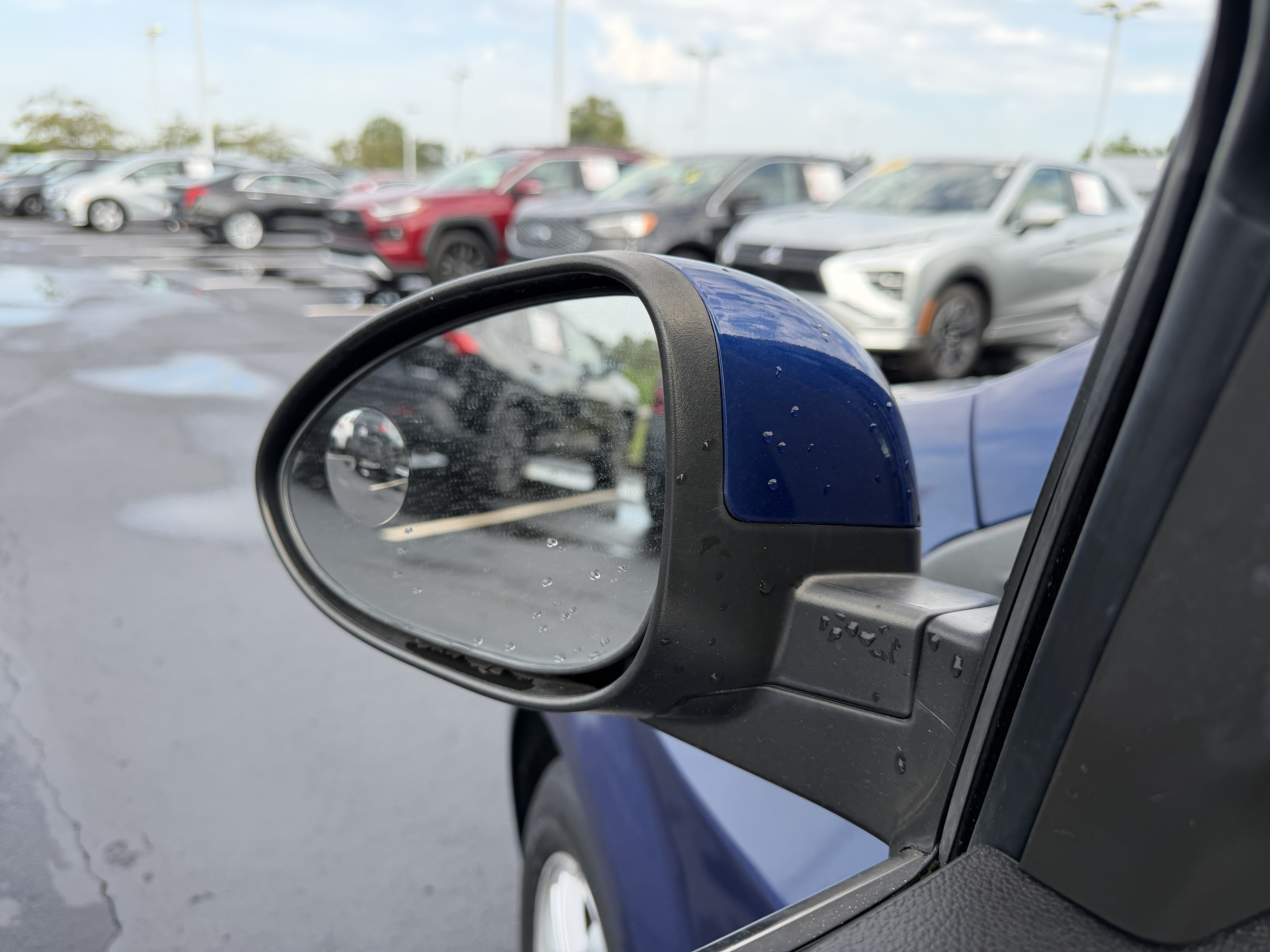 Used 2013 Chevrolet Sonic LT FWD image 23