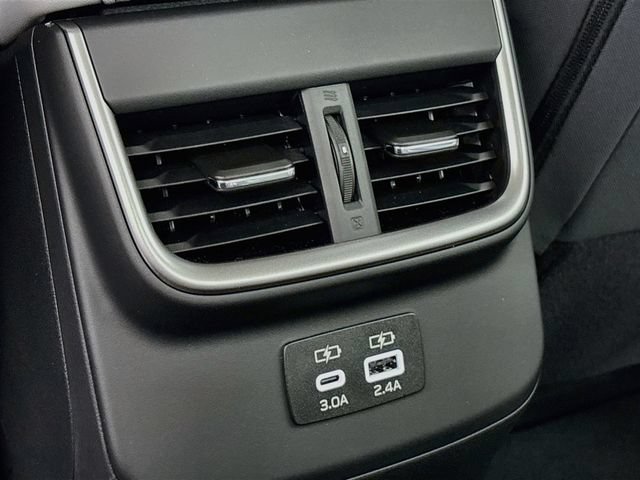 Certified 2025 Subaru Legacy Premium AWD/4WD image 28