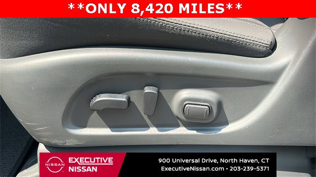 Certified 2024 Nissan Titan SV w/ SV Convenience Package image 11